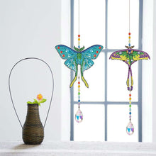 Cargar imagen en el visor de la galería, Carillón en Cristal Diamond Painting 5D - Mariposas 2 Piezas