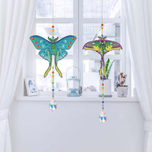 Cargar imagen en el visor de la galería, Carillón en Cristal Diamond Painting 5D - Mariposas 2 Piezas