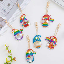 Cargar imagen en el visor de la galería, Llavero Diamond Painting 5D Gnomo Arcoíris