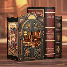 Cargar imagen en el visor de la galería, Book Nook - Estudio del Conde Gato