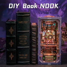 Cargar imagen en el visor de la galería, Book Nook - El Ojo del Dios Antiguo