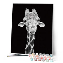Cargar imagen en el visor de la galería, Pintar Por Números - Jirafa Blanco Y Negro - Figuredart - Animales Jirafas