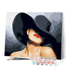 Cargar imagen en el visor de la galería, Pintar por números | Mujer con sombrero negro | Novedades Romanticismo Retrato Fácil | FiguredArt