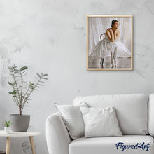 Cargar imagen en el visor de la galería, Pintar Por Números - Una Bailarina En Un Atrevimiento - Figuredart - Baile