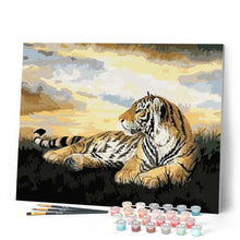 Cargar imagen en el visor de la galería, Pintar Por Números - Tigre Agazapado - Figuredart - Animales Tigres