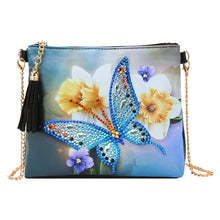 Cargar imagen en el visor de la galería, Bolso Diamond Painting - Mariposa y Narcisos Figured'Art