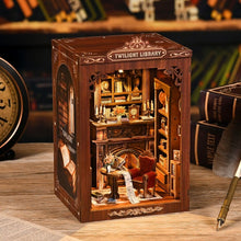 Cargar imagen en el visor de la galería, Book Nook - Biblioteca Crepúsculo