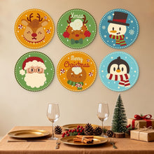 Cargar imagen en el visor de la galería, Mini Serie Pintar por Números - discos de Ø20cm (6 piezas) - Personajes navideños coloridos