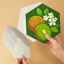 Cargar imagen en el visor de la galería, Mini Serie Pintar por Números - Hexágonos (6 piezas) - Colección jugosa