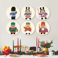 Cargar imagen en el visor de la galería, Mini Serie Pintar por Números - discos de Ø20cm (6 piezas) - Set de cascanueces vintage