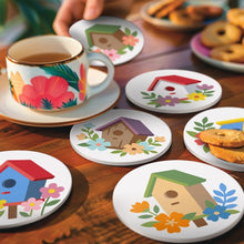 Cargar imagen en el visor de la galería, Pintar por números Posavasos 10cm (6 piezas) - Pueblo de casitas para pájaros
