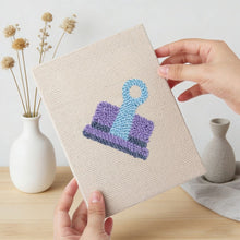 Cargar imagen en el visor de la galería, Punch Needle Kit (4 piezas) con marcos - Papelería Kawaii 2