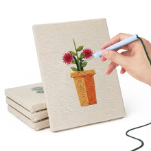 Cargar imagen en el visor de la galería, Punch Needle Kit (4 piezas) con marcos - Mini Macetas en Flor 3
