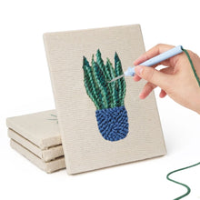 Cargar imagen en el visor de la galería, Punch Needle Kit (4 piezas) con marcos - Oasis Verde