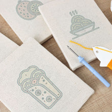 Cargar imagen en el visor de la galería, Punch Needle Kit (4 piezas) con marcos - Relax y Dulces 1