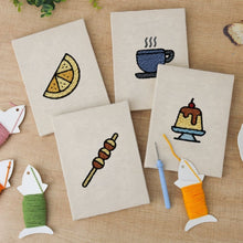 Cargar imagen en el visor de la galería, Punch Needle Kit (4 piezas) con marcos - Delicias de Postres