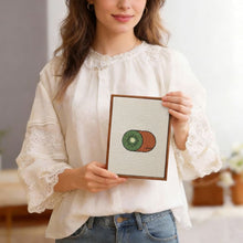 Cargar imagen en el visor de la galería, Punch Needle Kit (4 piezas) con marcos - Fiesta de Frutas 1