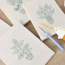 Cargar imagen en el visor de la galería, Punch Needle Kit (4 piezas) con marcos - Follaje Exuberante