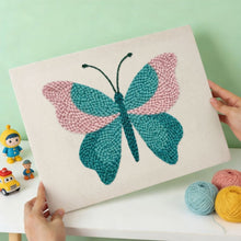 Cargar imagen en el visor de la galería, Punch Needle Kit con marco - Mariposa Azul Celeste