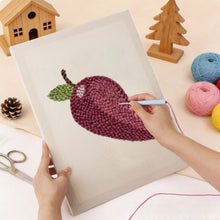 Cargar imagen en el visor de la galería, Punch Needle Kit con marco - Ciruela Dulce