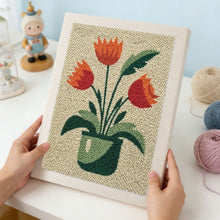 Cargar imagen en el visor de la galería, Punch Needle Kit con marco - Tulipanes en Flor