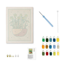 Cargar imagen en el visor de la galería, Punch Needle Kit con marco - Narcisos Soleados