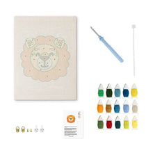 Cargar imagen en el visor de la galería, Punch Needle Kit con marco - Pequeño León
