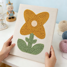 Cargar imagen en el visor de la galería, Punch Needle Kit con marco - Flor Soleada