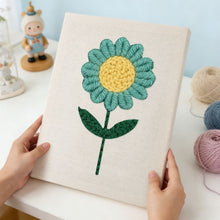 Cargar imagen en el visor de la galería, Punch Needle Kit con marco - Flor Cielo Azul
