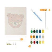 Cargar imagen en el visor de la galería, Punch Needle Kit con marco - Oso Cariñoso