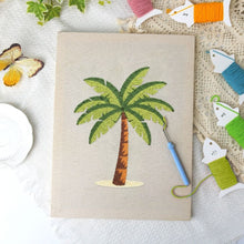 Cargar imagen en el visor de la galería, Punch Needle Kit con marco - Paraíso de Palmeras