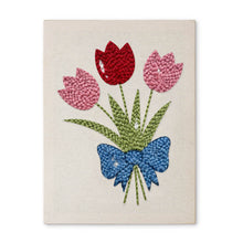 Cargar imagen en el visor de la galería, Punch Needle Kit con marco - Ramo de Tulipanes Figured'Art