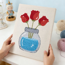 Cargar imagen en el visor de la galería, Punch Needle Kit con marco - Tarro de Tulipanes
