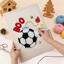 Cargar imagen en el visor de la galería, Punch Needle Kit con marco - Estrellas del Fútbol