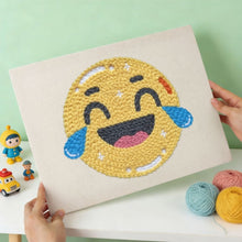 Cargar imagen en el visor de la galería, Punch Needle Kit con marco - Diversión Emoji