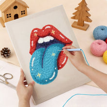 Cargar imagen en el visor de la galería, Punch Needle Kit con marco - Beso Cósmico