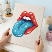 Cargar imagen en el visor de la galería, Punch Needle Kit con marco - Beso Cósmico
