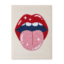 Cargar imagen en el visor de la galería, Punch Needle Kit con marco - Labios Eléctricos Figured'Art