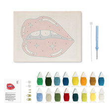 Cargar imagen en el visor de la galería, Punch Needle Kit con marco - Labios Brillantes