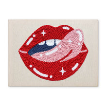 Cargar imagen en el visor de la galería, Punch Needle Kit con marco - Beso Estrellado Figured'Art