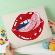 Cargar imagen en el visor de la galería, Punch Needle Kit con marco - Beso Estrellado