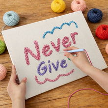 Cargar imagen en el visor de la galería, Punch Needle Kit con marco - Never Give Up