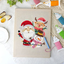 Cargar imagen en el visor de la galería, Punch Needle Kit con marco - Santa y Amigos