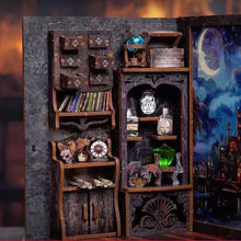 Cargar imagen en el visor de la galería, Book Nook - Casa de los Hechizos