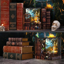 Cargar imagen en el visor de la galería, Book Nook - Casa de los Hechizos