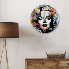 Cargar imagen en el visor de la galería, Reloj de Pintar por Números - Retrato de Marilyn
