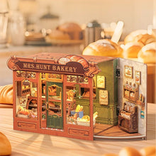 Cargar imagen en el visor de la galería, Casa Miniatura - Panadería Mrs. Hunt Figured'Art