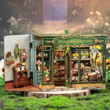 Cargar imagen en el visor de la galería, Casa Miniatura - Floristería Blossom Figured'Art