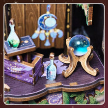 Cargar imagen en el visor de la galería, Book Nook - Librería de Astrología