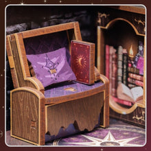 Cargar imagen en el visor de la galería, Book Nook - Librería de Astrología